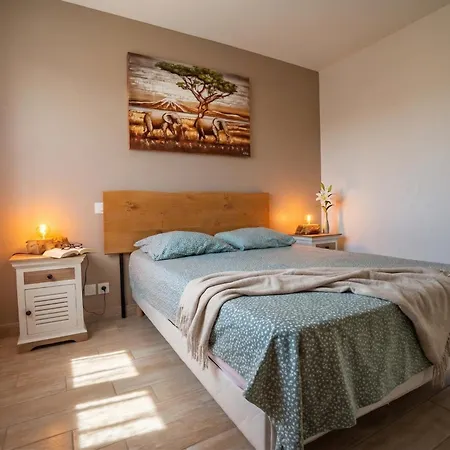 Chez Domi - Conciergrie Ib Vakantiehuis *